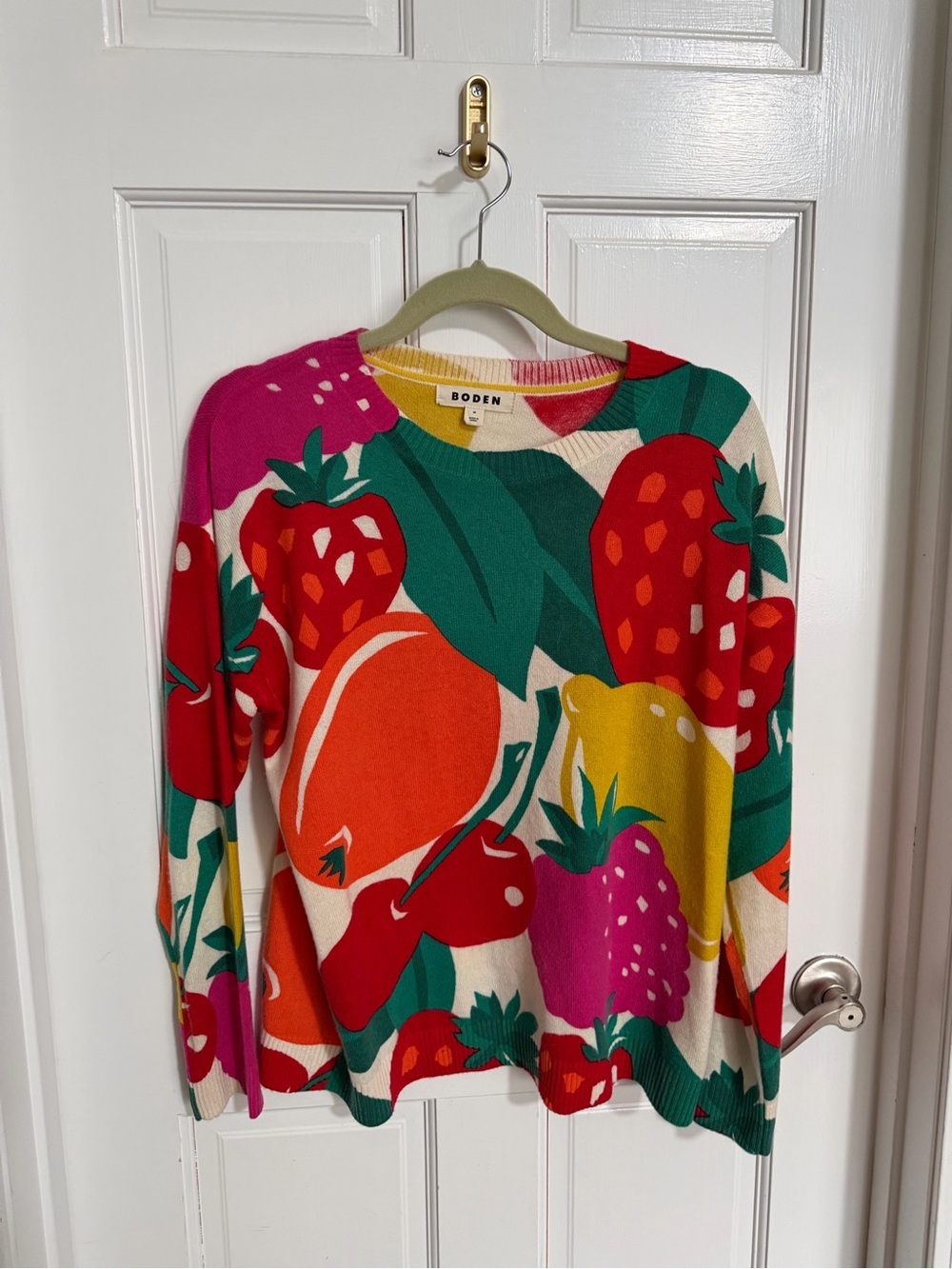 Boden Lydia Cashmere Jumper Bright Fruit-Print Sweater Pink, Green & Orange Sz M - Picture 2 of 5